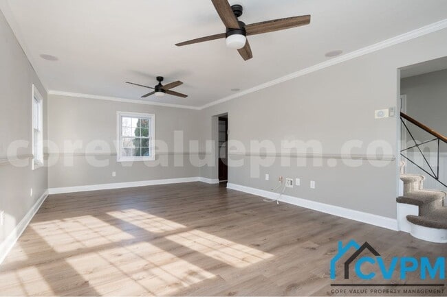 Building Photo - 2617 Belair Dr