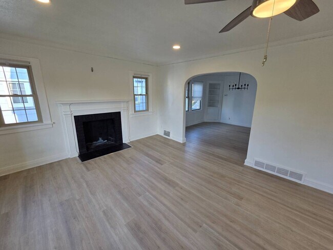 Building Photo - 17424 Winslow Rd