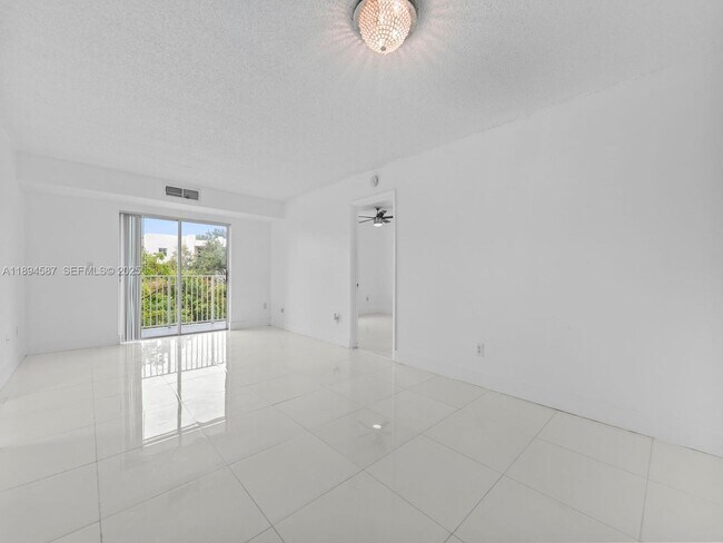 Building Photo - 8260 SW 210th St