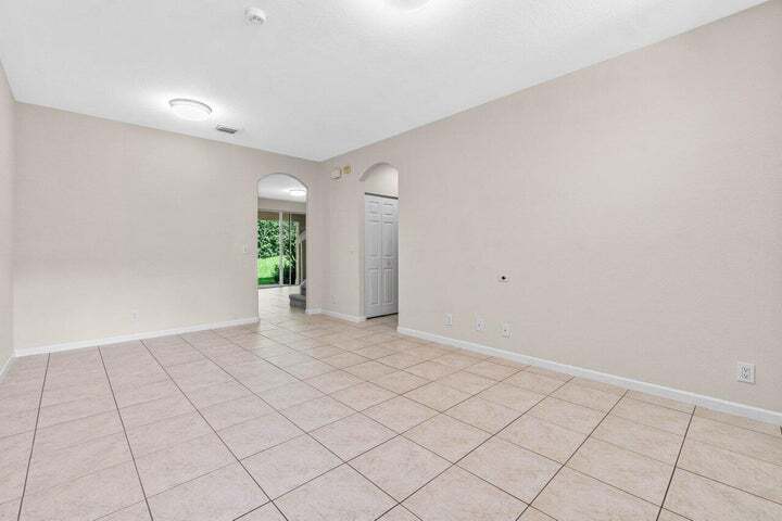 Building Photo - 7359 Briella Dr