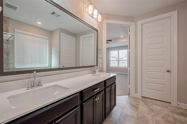 Building Photo - 2310 Dalton Trl