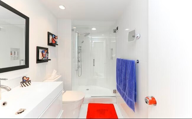 2nd Bathroom - 1111 Crandon Blvd