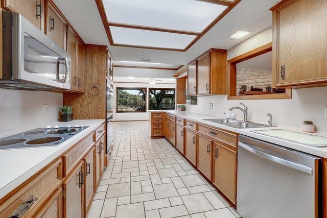 Building Photo - 100 Mesa Ridge