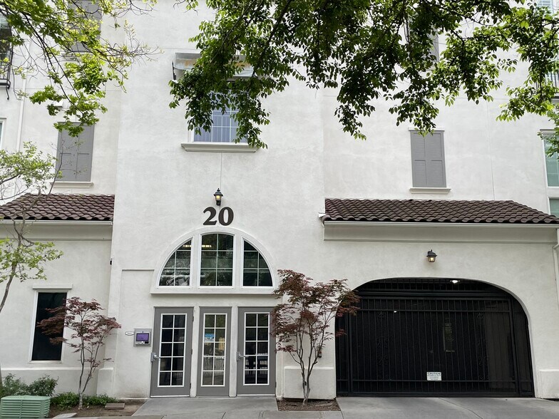 Building Photo - 20 Ryland Park Dr