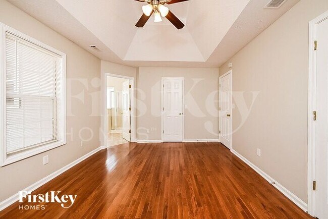 Building Photo - 3512 Tiffany Dr SE