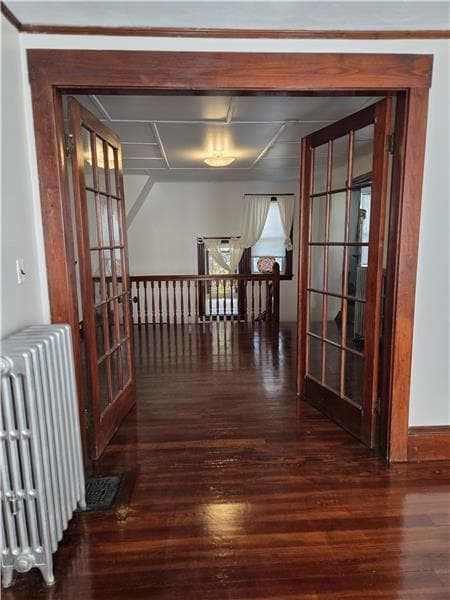 Building Photo - Crescent