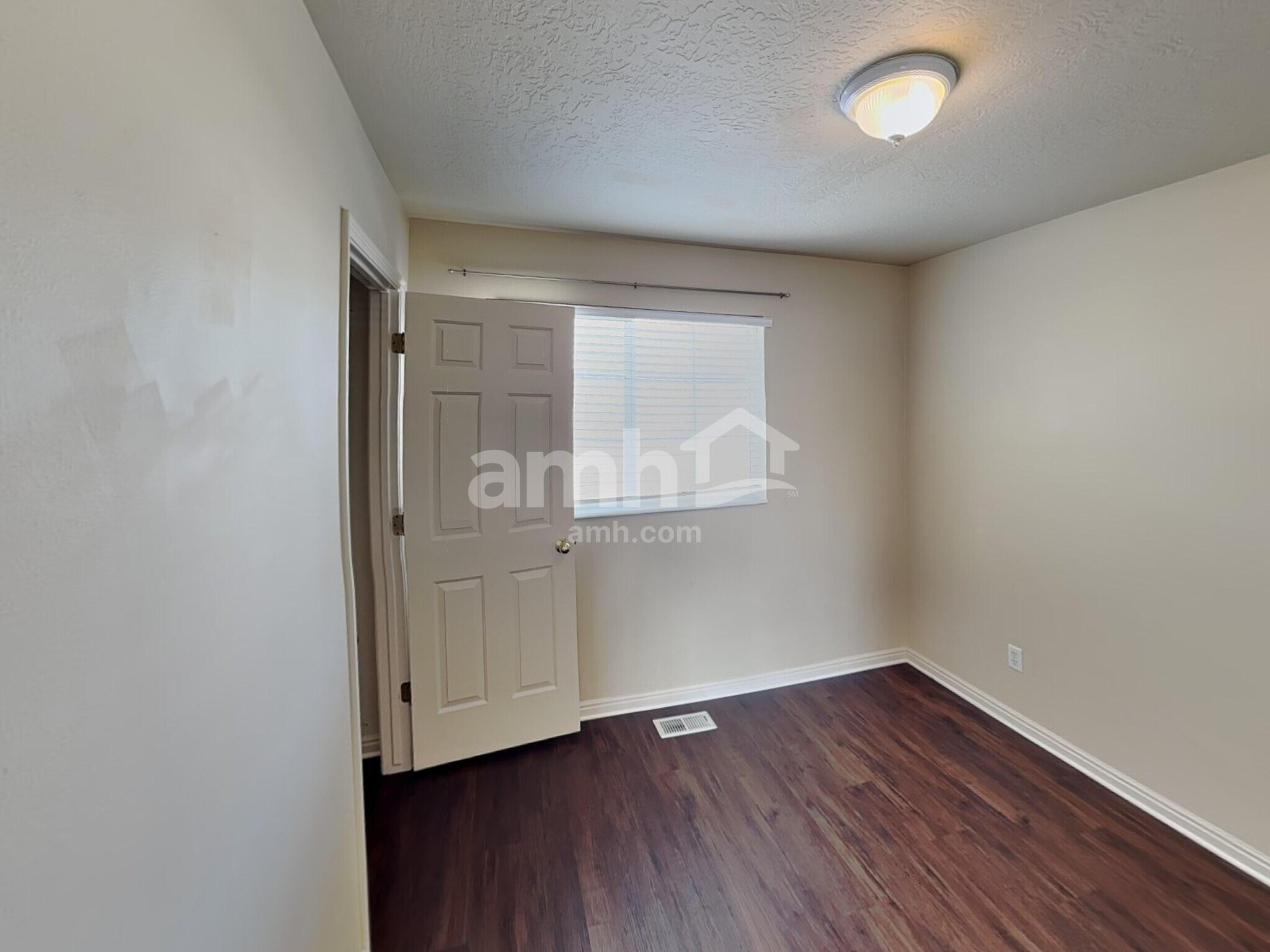 Building Photo - 309 S 1400 W