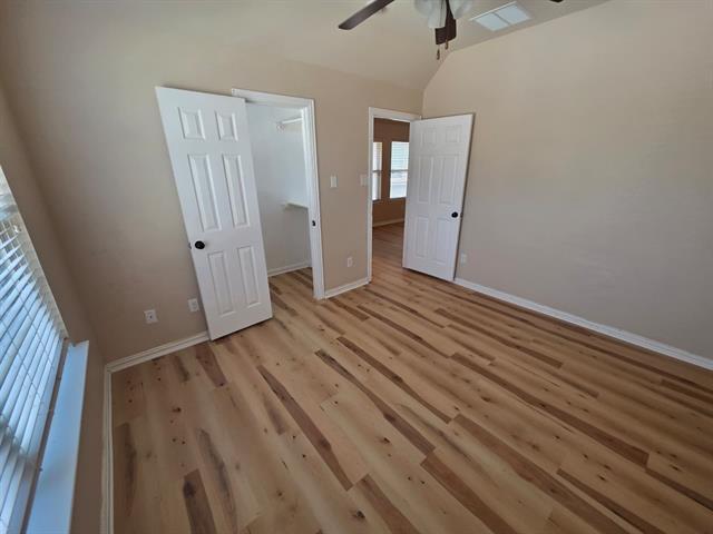 Building Photo - 1216 Realoaks Dr