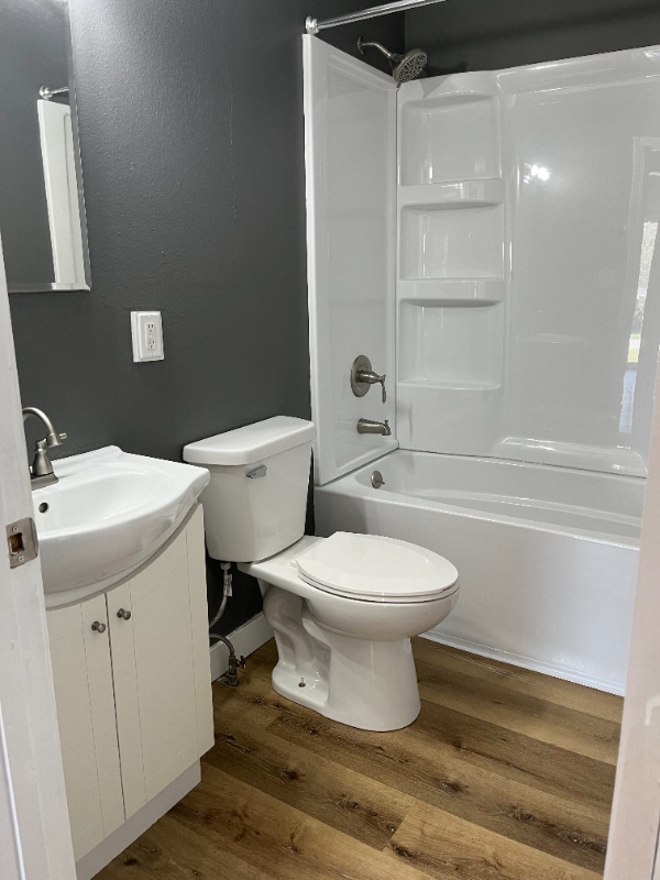 Building Photo - 2409 Perkins Dr