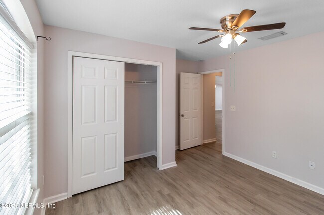 Building Photo - 1216 Brookwood Bluff Rd E
