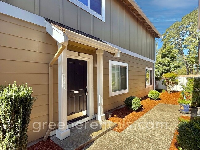 Building Photo - 2BR 2.5BA Condo in Horizon Point Neighborhood