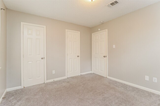 Building Photo - 26731 Cypress Rd