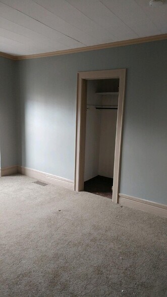 Building Photo - 734 Auburn Ave