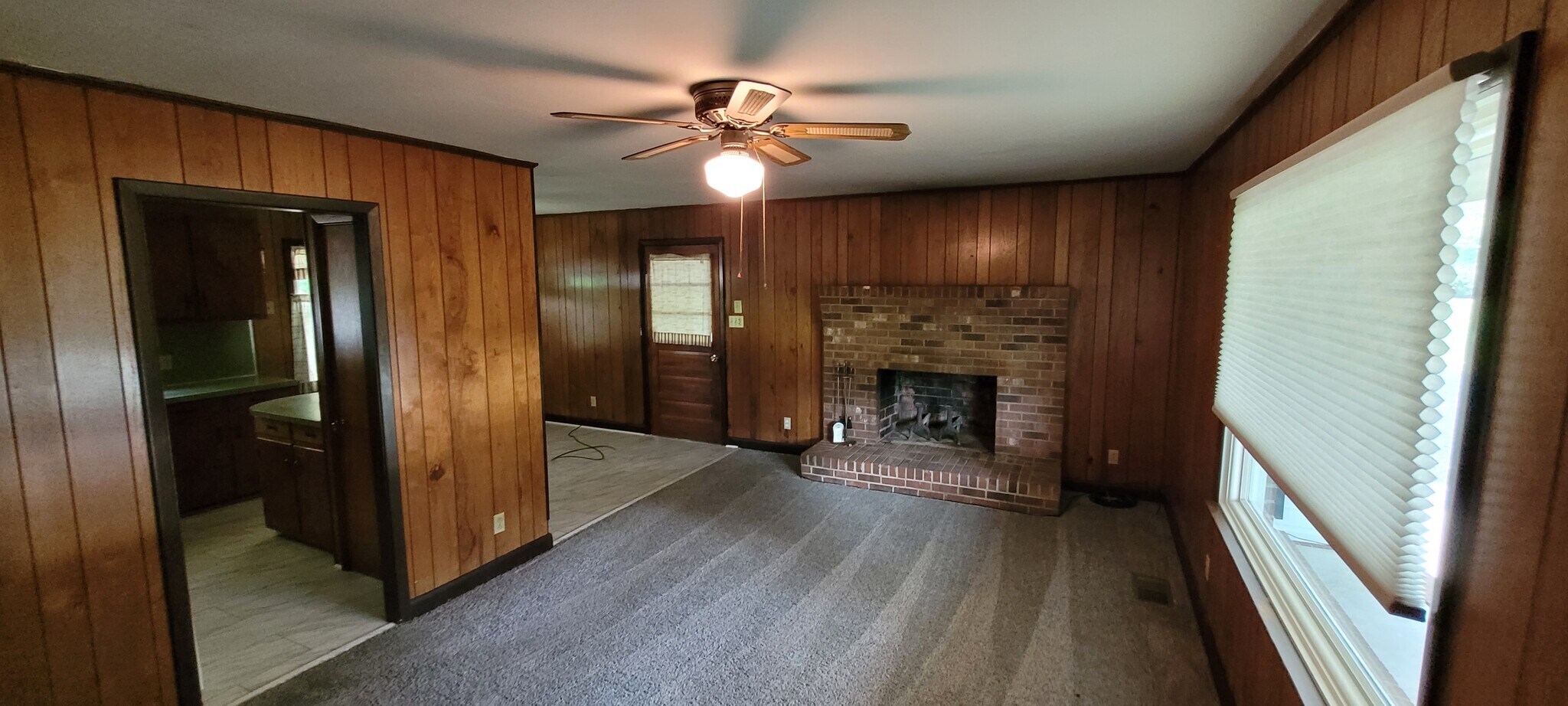 Building Photo - 8326 Linville Rd
