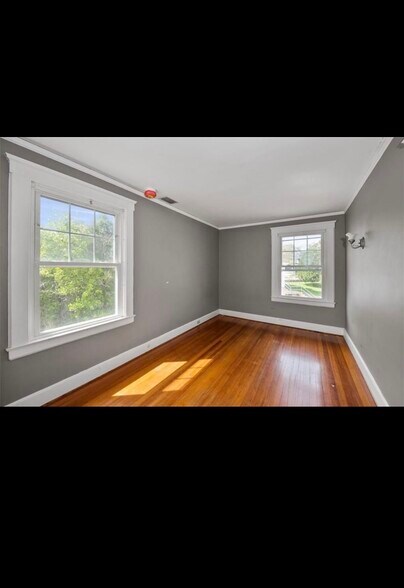 Bedroom 1 - 40 Grove Ave