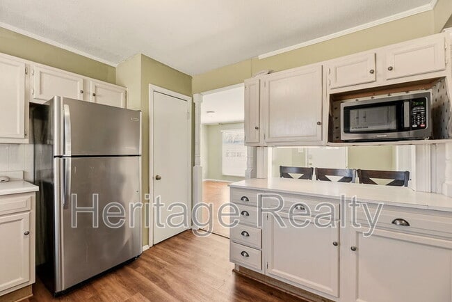 Building Photo - 1309 Huntington Rd SW