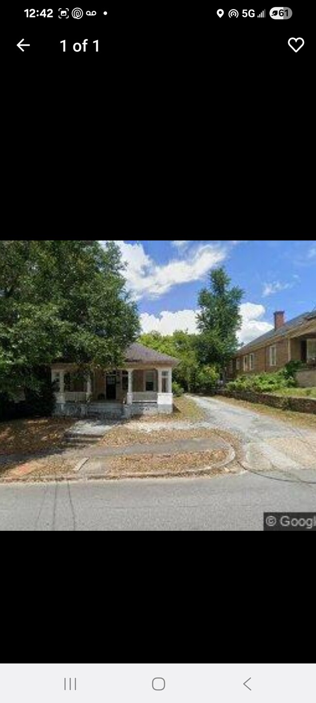 Building Photo - 261 Clisby Pl