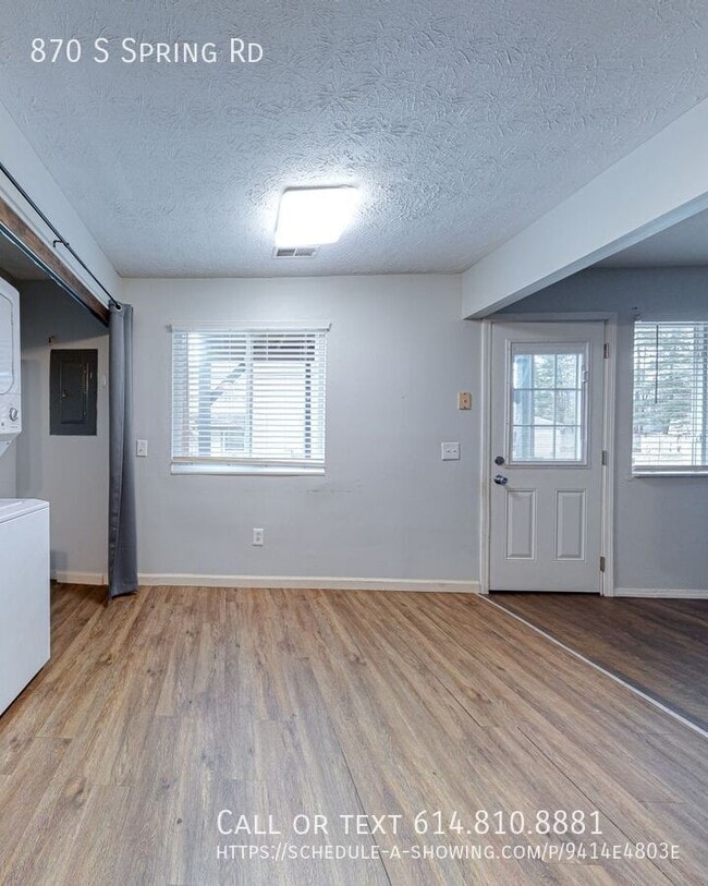 Building Photo - 870 S Spring Rd