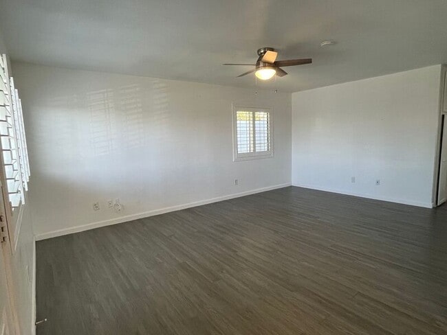 Building Photo - 1441 Mary Lou St