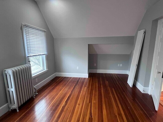 Building Photo - 61 Wollaston Ave