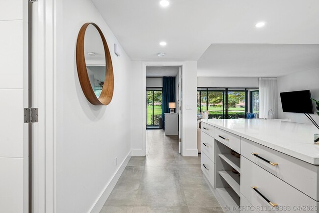 Building Photo - 4116 N Quail Ridge Dr