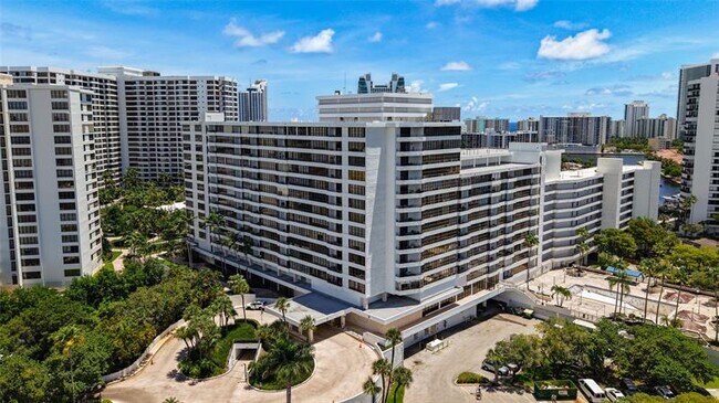 Building Photo - 500 Three Islands Boulevard