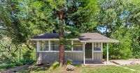 Building Photo - Welcome to Charming Country Living in Los ...
