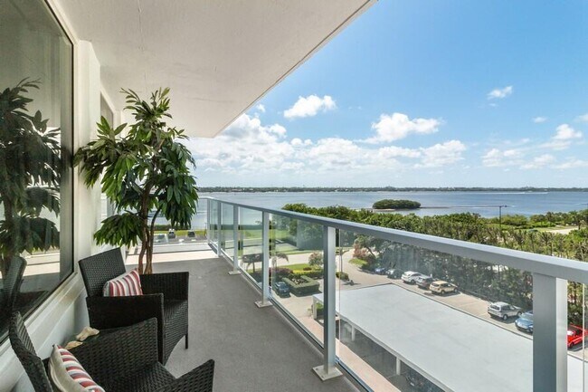 Building Photo - 3450 S Ocean Blvd