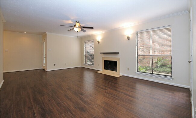 Building Photo - 1601 S Shepherd Dr