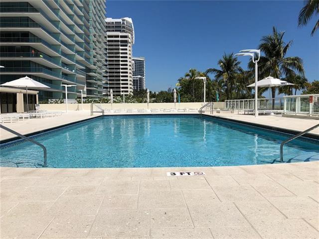 Building Photo - 10185 Collins Ave