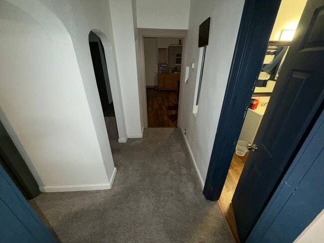 Building Photo - 1707 N Charles St