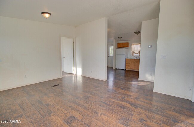 Building Photo - 5706 N Fuchsia St