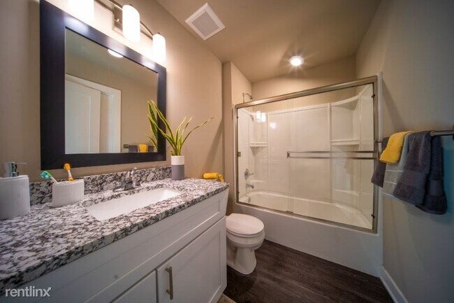 Building Photo - 2 br, 2 bath Apartment - 34700 Aqua Ln