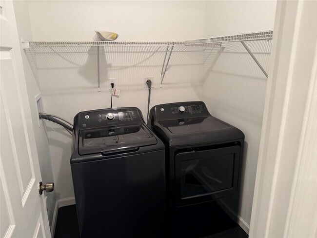 Building Photo - 2964 NW 55th Ave