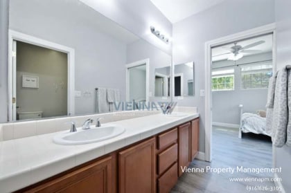 Building Photo - 5509 Sagehen Ct