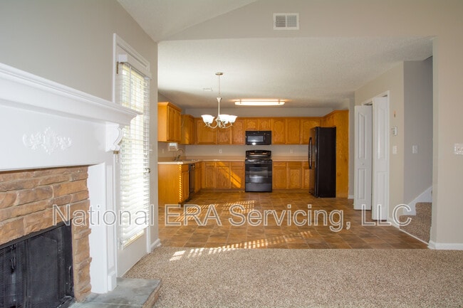 Building Photo - 105 Stoneybrook Dr