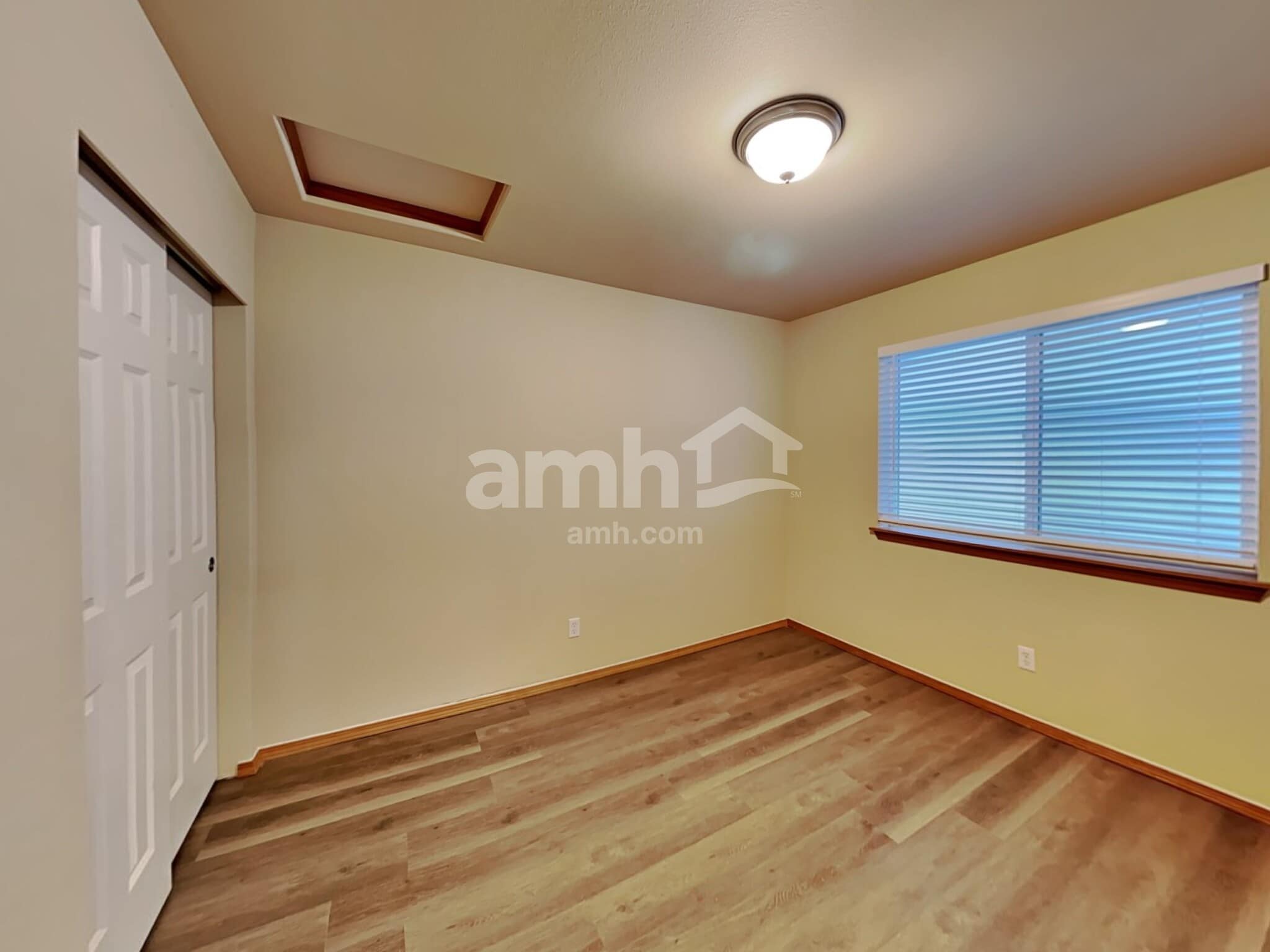 Building Photo - 18010 97th Avenue Ct E