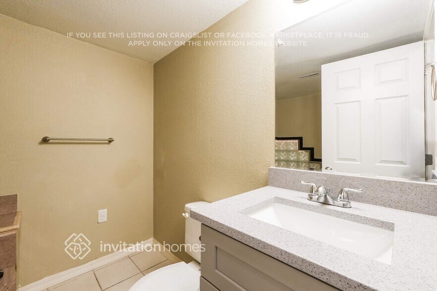 Building Photo - 11023 Berry Farm Rd