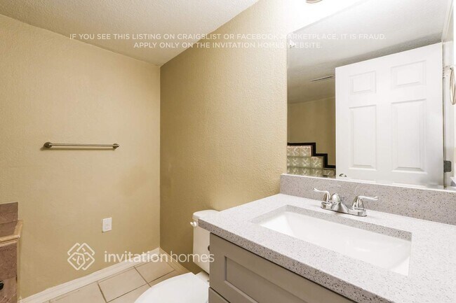 Building Photo - 11023 Berry Farm Rd