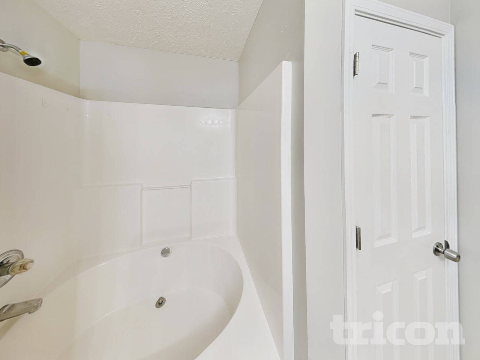 Building Photo - 103 Dumaine St