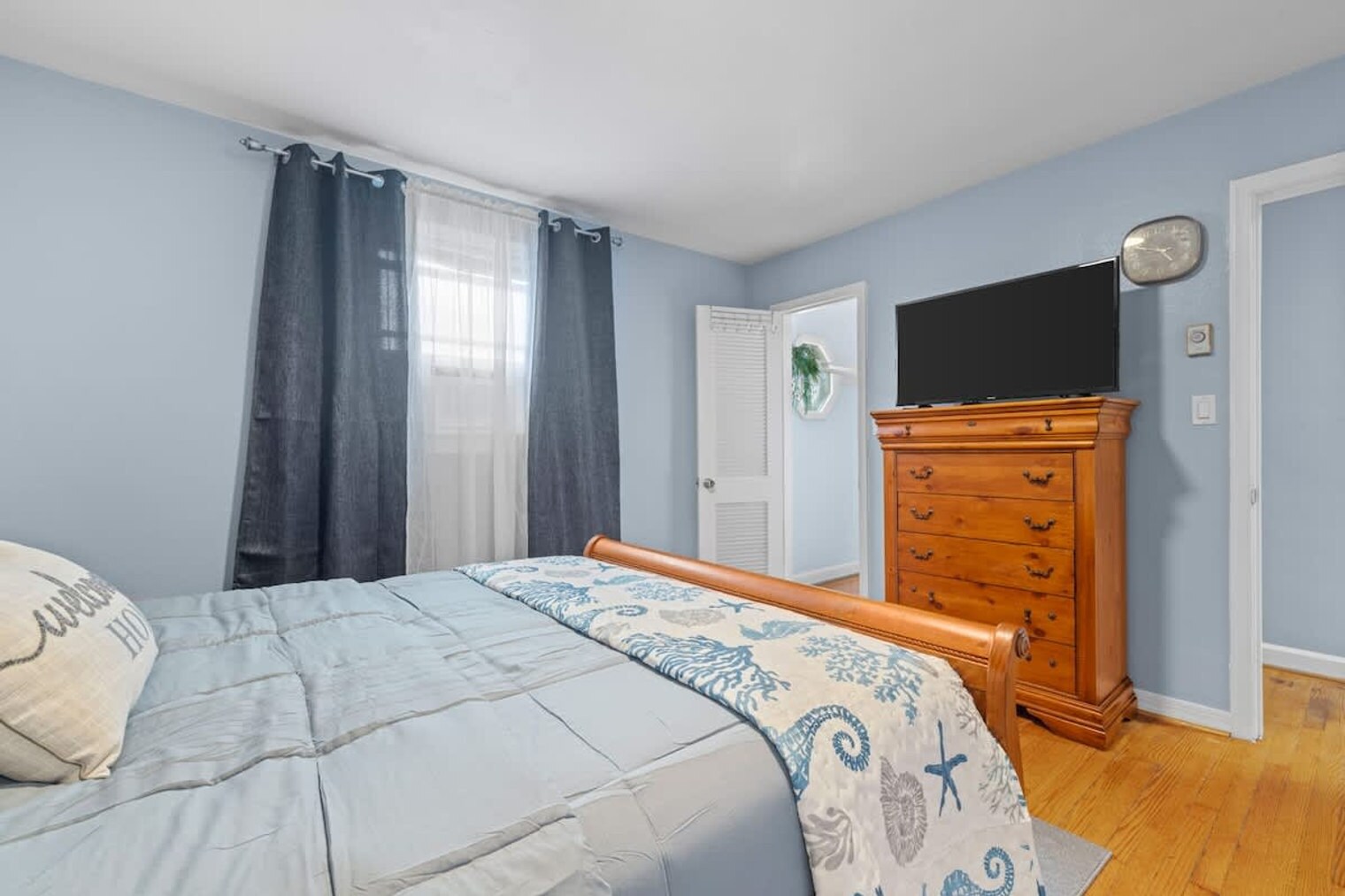 Building Photo - 174 Cherry St