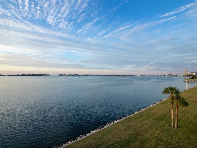 Building Photo - 50 Coe Rd