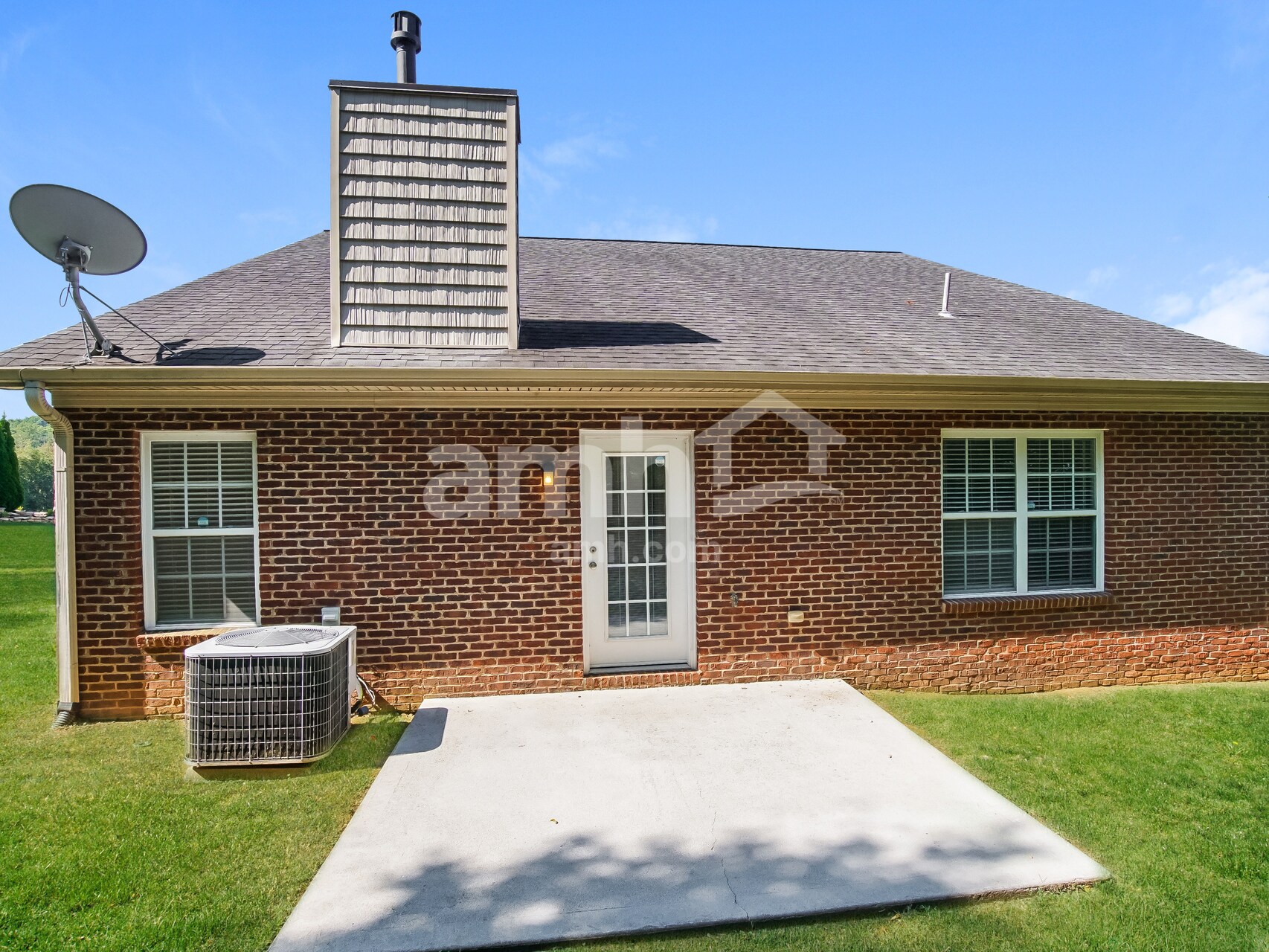 Building Photo - 1750 Bonnie Roach Ln