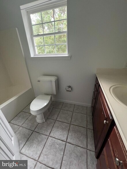 Building Photo - 20670 Bloombury Ln