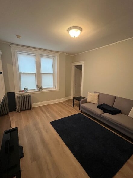 Building Photo - 110 Brainerd Rd