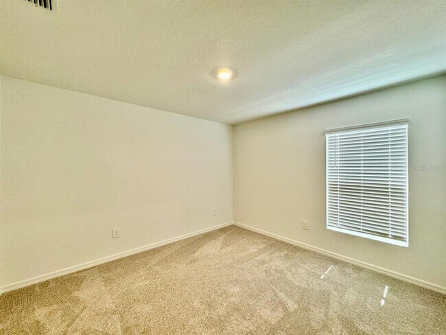 Building Photo - 10275 Purple Leaf Ct