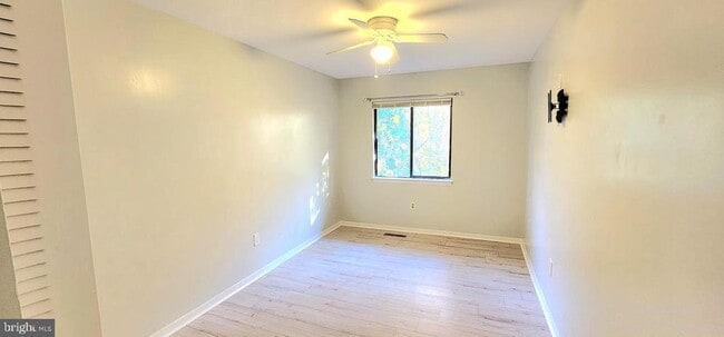 Building Photo - 1219 Marcy Ave