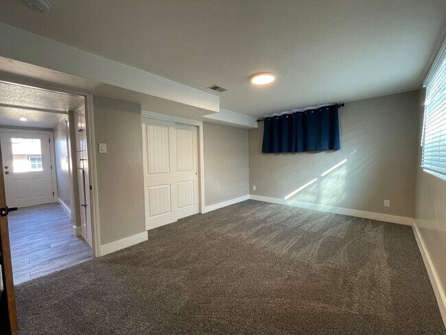 Building Photo - 2875 S Sherman St