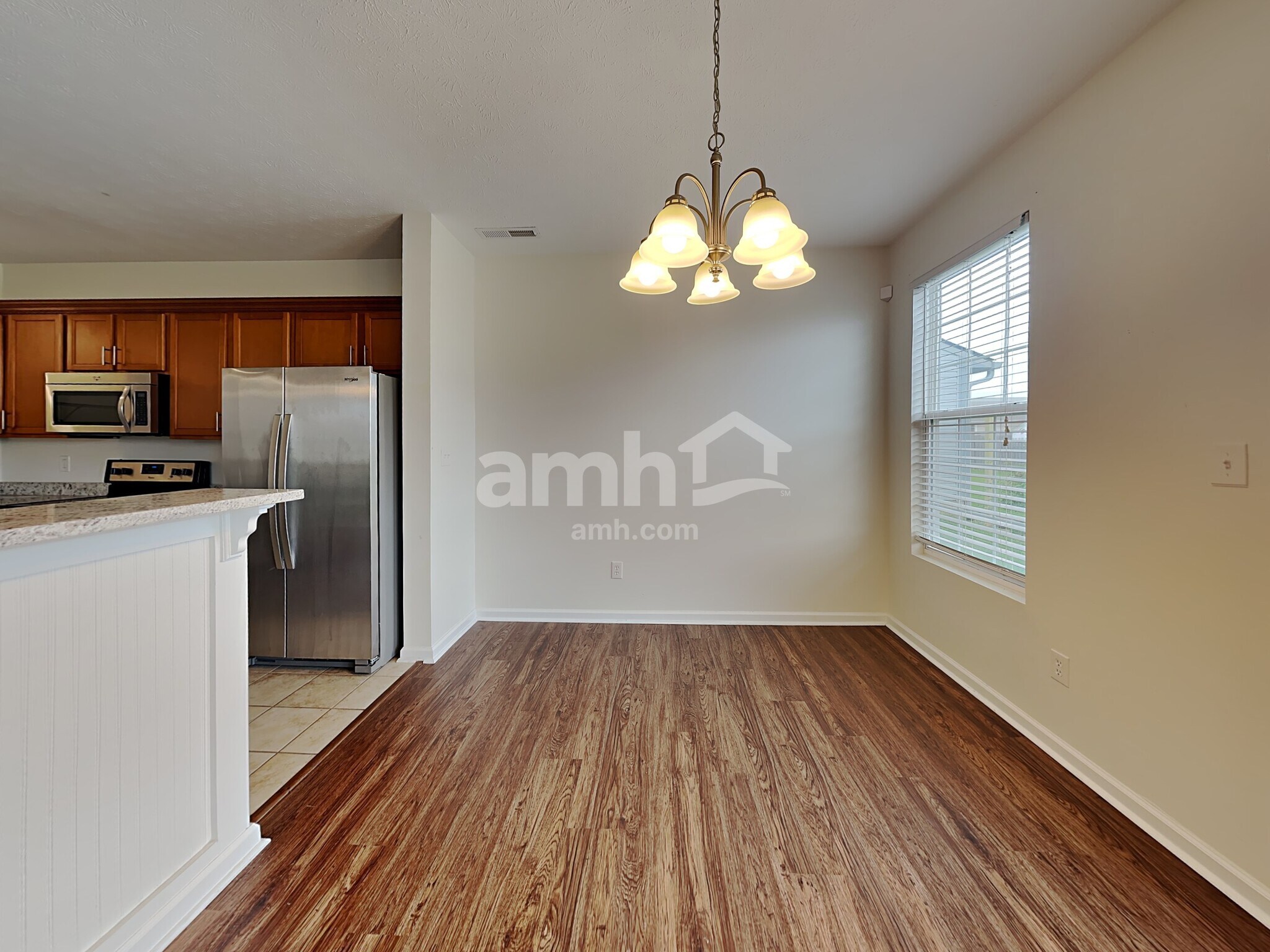 Building Photo - 19327 Fox Chase Dr