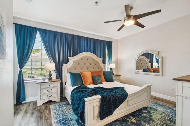 Building Photo - 3174 Bayshore Oaks Dr